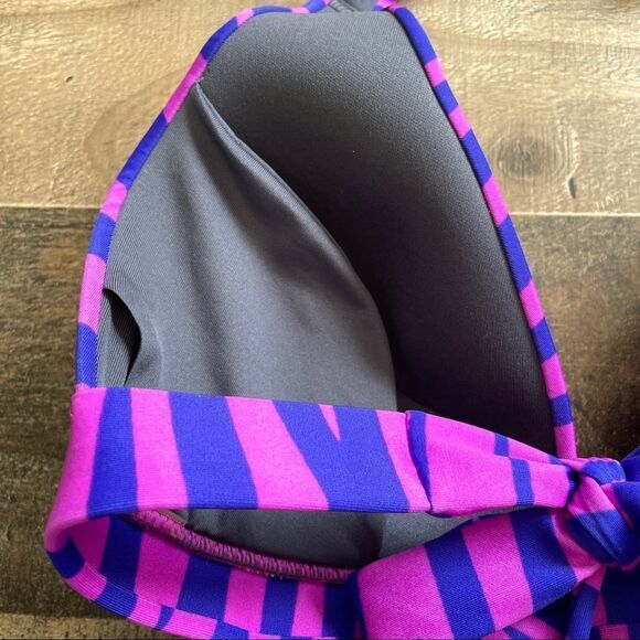 Purple Striped Swim Lined Triangle Halter Bikini Top Size 36DD - Picture 5 of 5